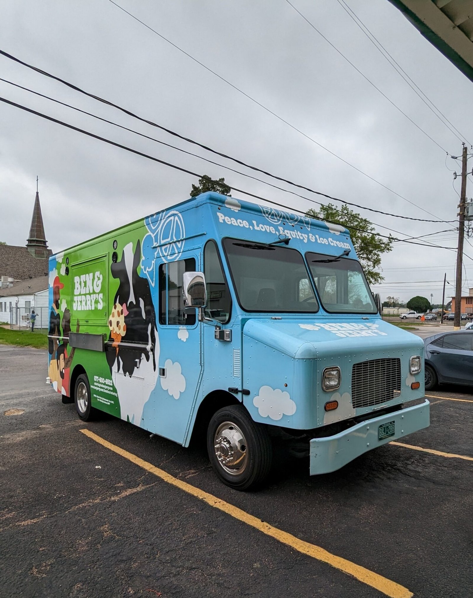 Bespoke RV Wraps To Draw Attention To Your Business